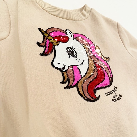 H&M 4T sequin unicorn sweatshirt - Picture 4 of 7